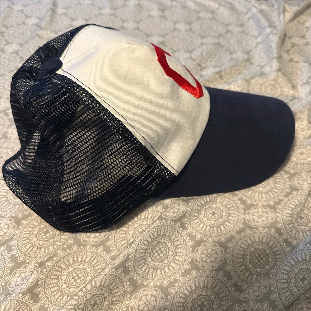 TWO - Cleveland Indians / Guardians Ball Cap Hat Chief Wahoo - Picture 9 of 11